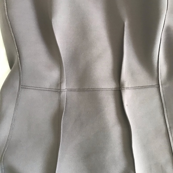 Tahari “sharkskin” dress with mesh detail - Picture 4 of 5